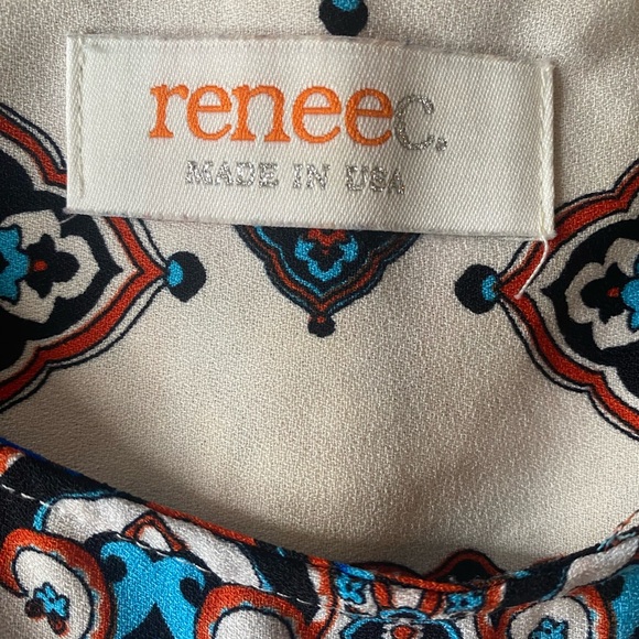 Renee C sleeveless top - Picture 4 of 4